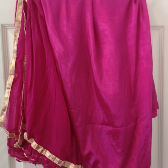 Indian Suit - Picture 6 of 10
